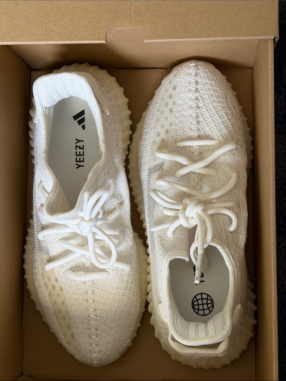 adidas Yeezy Boost 350 V2 bone